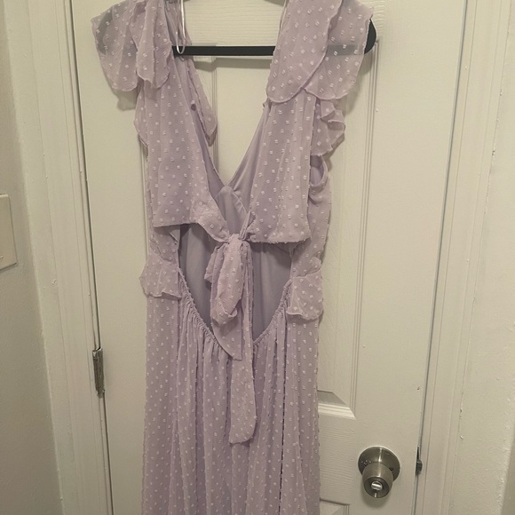 Lavender dress - Picture 6 of 7